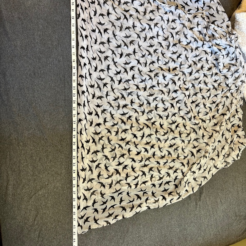 Bird Design Infinity Scarf - Picture 9 of 14